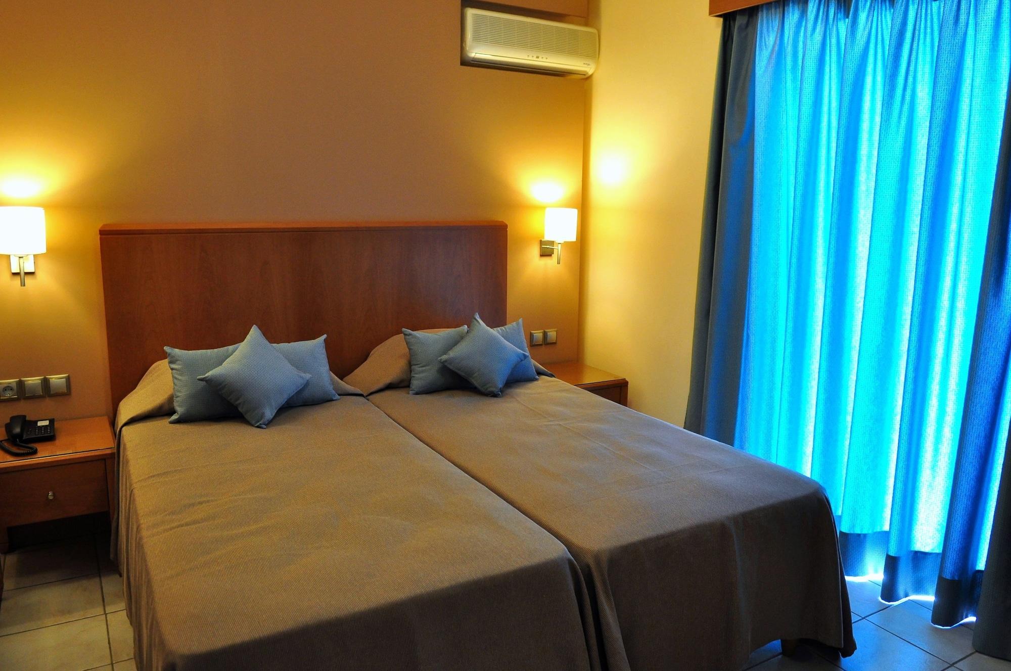 Sandys Studios Apartments And Log Villas Psalidi  Exterior foto