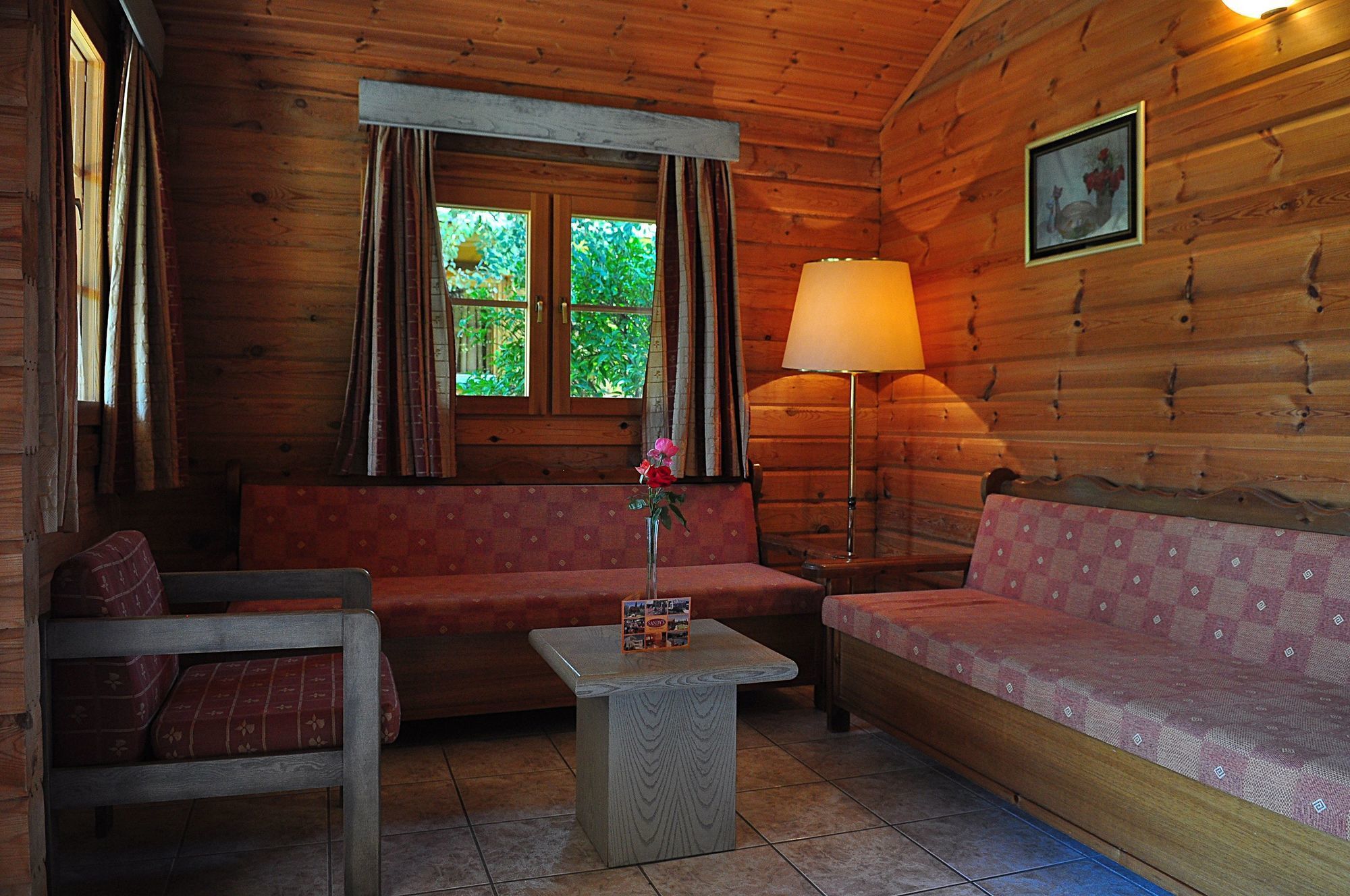 Sandys Studios Apartments And Log Villas Psalidi  Exterior foto